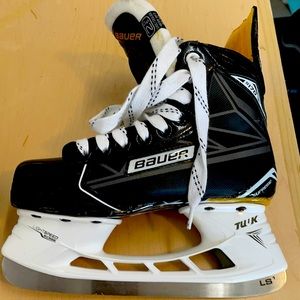 Youth Bauer Hockey Skates.